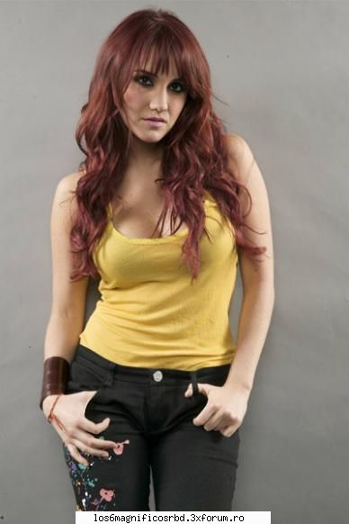 dulce maria in sedinta foro pentru terra - deea_rbd - DULCE MARIA