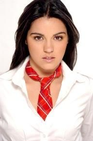 galeria personajelor - Lupita Fernandez� (Mayte Perroni) Ea s-a - REBELDE