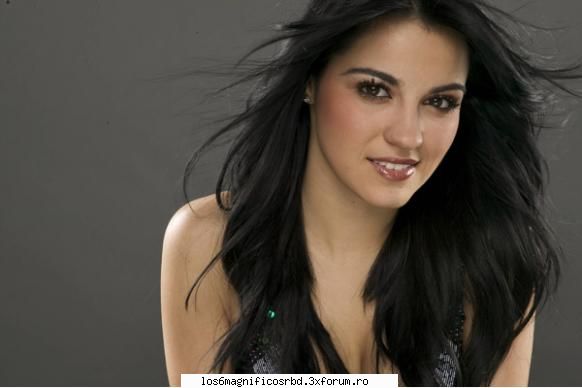 mayte in sedinta foto pt terra - deea_rbd - MAITE PERRONI