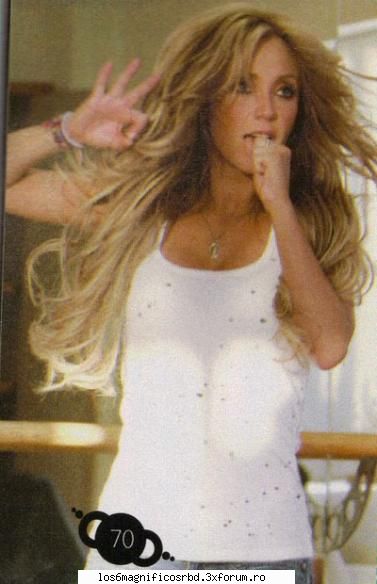 poze cu anahi - annie - ANAHI