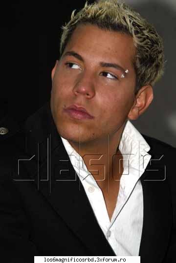 :cool:  :cool:  :cool:  :cool:  :cool:  :hi:  :hi: poze cu christian