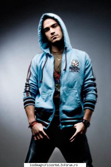 poze cu poncho - deea_rbd - ALFONSO HERRERA