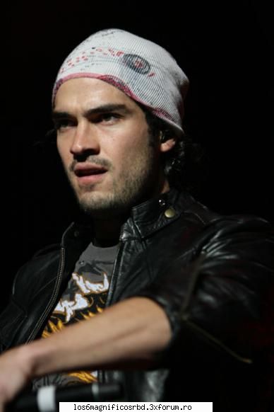 poze cu poncho - deea_rbd - ALFONSO HERRERA