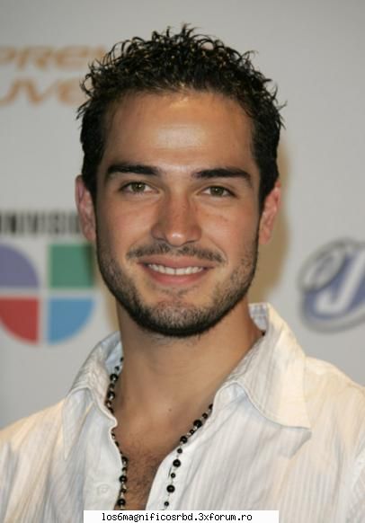 poze cu poncho - raluca_dragutza52 - ALFONSO HERRERA