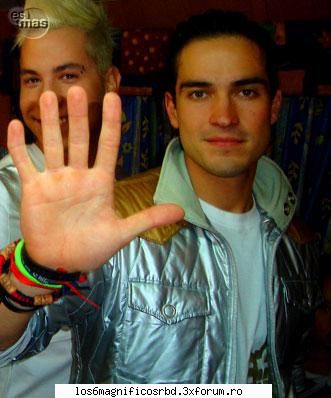 poze cu poncho - deea_rbd - ALFONSO HERRERA