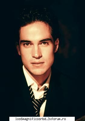 poze cu poncho - deea_rbd - ALFONSO HERRERA