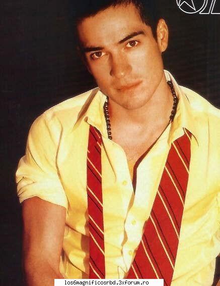 poze cu poncho - deea_rbd - ALFONSO HERRERA