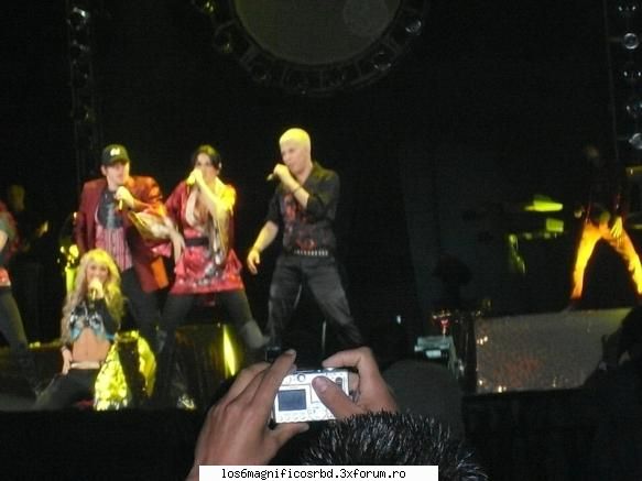 din tour empezar desde el cero :cool: poze cu rbd din concerte